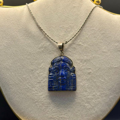 Hathor pendant in lapis lazuli with silver chain