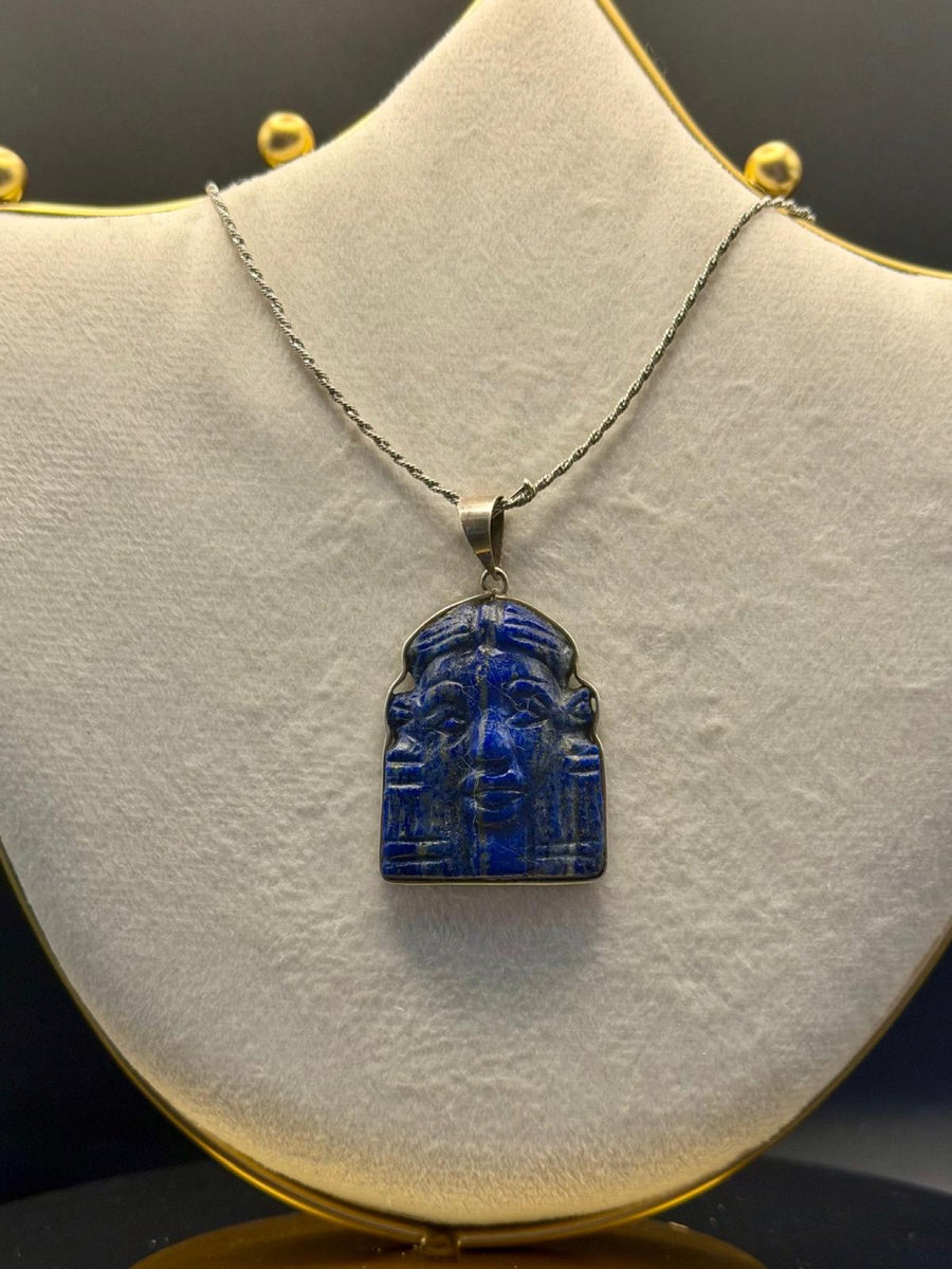 Hathor pendant in lapis lazuli with silver chain