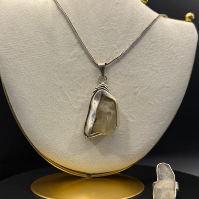 Libyan desert glass pendant, chain and ring set