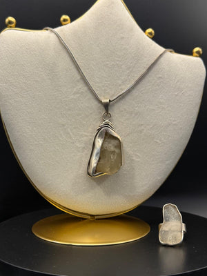 Libyan desert glass pendant, chain and ring set
